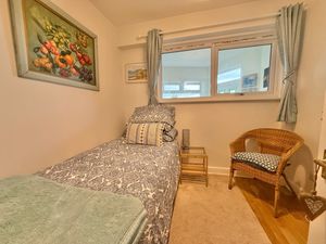 Photo 11- click for photo gallery